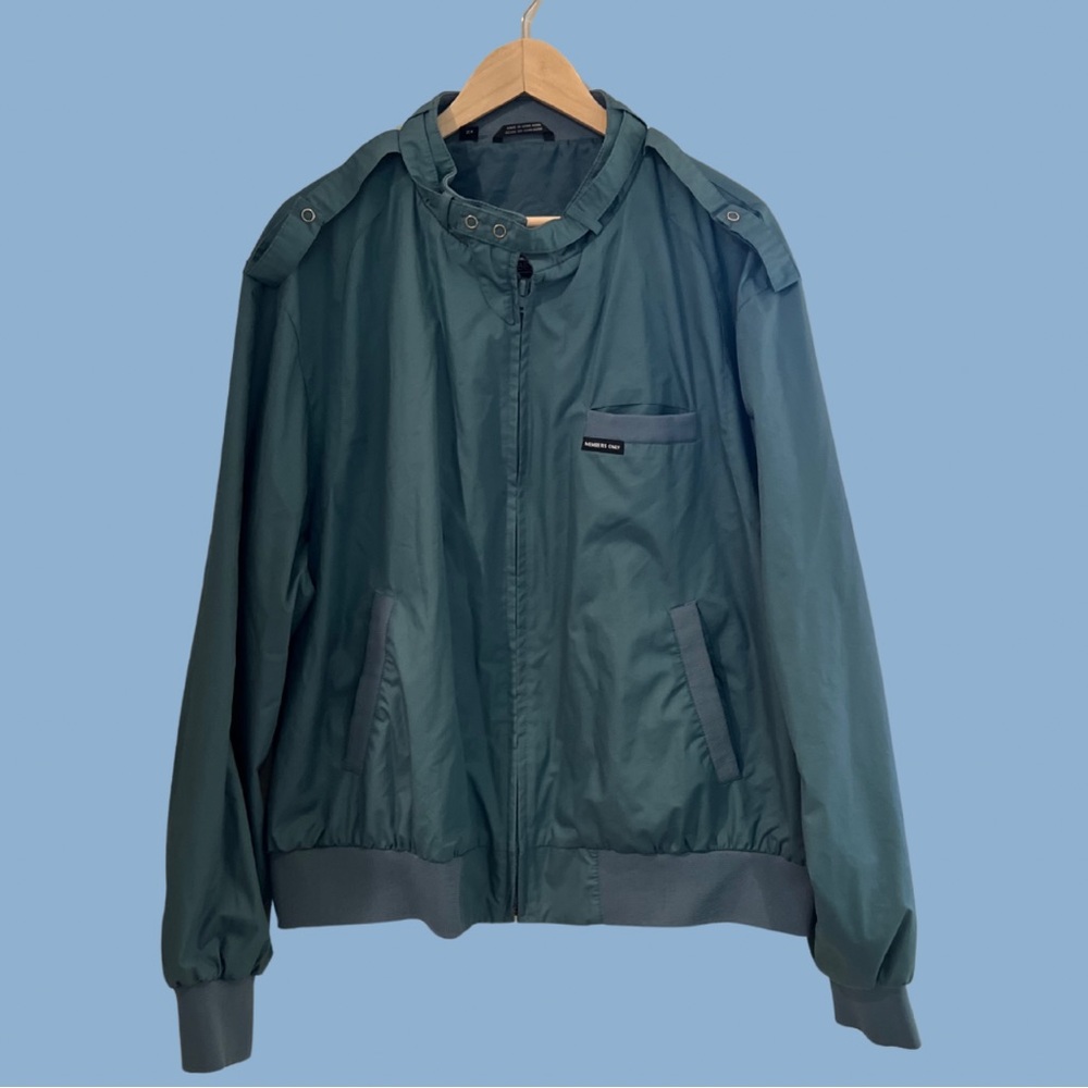 Member’s Only Are You A Member? Iconic Vintage Blue Racer Jacket. Size 2X